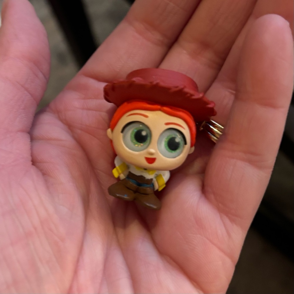 ❗️Disney Doorables Rare Figurines Series 5 - Rapunzel Jessie Buttercup Mickey - Picture 4 of 6